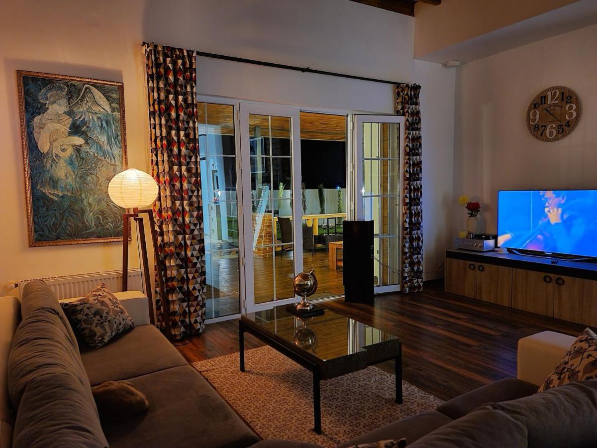 Entire Villa Near Tbilisi Nature Reserve With Panoramic View มซเคทา ภายนอก รูปภาพ